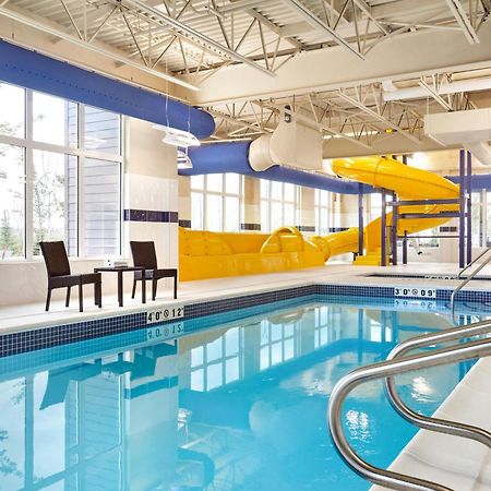 Towneplace Suites By Marriott Fort Mcmurray Exterior photo